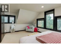 1940 Broadview Road Nw, Calgary, AB T2N3H7 Photo 21