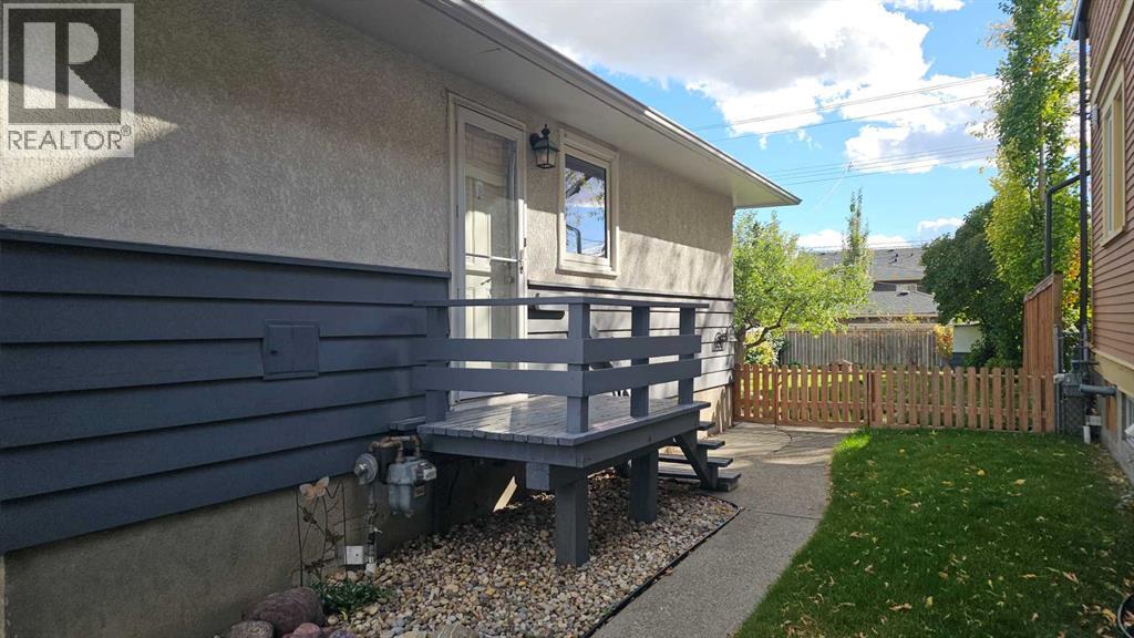 1905 32 Avenue SW - Image 3