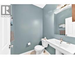 3pc Bathroom - 68 Belgian Street, Cochrane, AB T4C0M3 Photo 8
