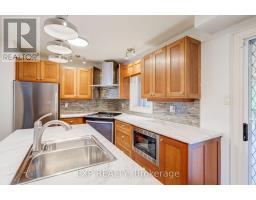2993 Gulfstream Way, Mississauga, ON L5N6J8 Photo 13