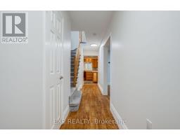 Primary Bedroom - 2993 Gulfstream Way, Mississauga, ON L5N6J8 Photo 6