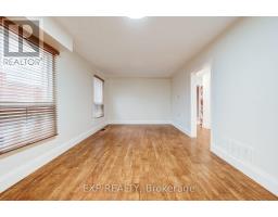 Bathroom - 2993 Gulfstream Way, Mississauga, ON L5N6J8 Photo 9
