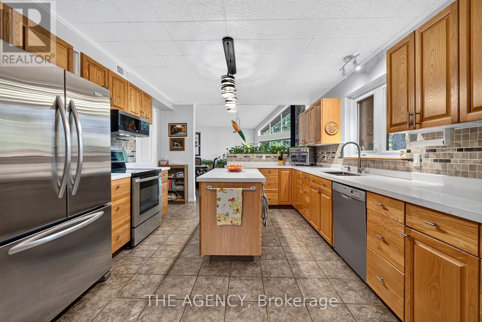 295 BRANT ROAD - Image 11