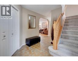 10 Cranfield Park SE - photo 2