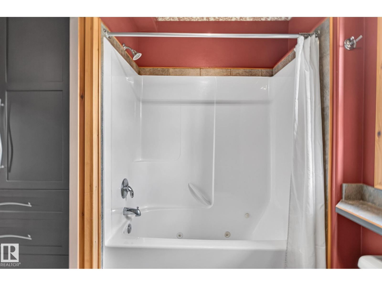 Property photograph 26 for MLS E4500223