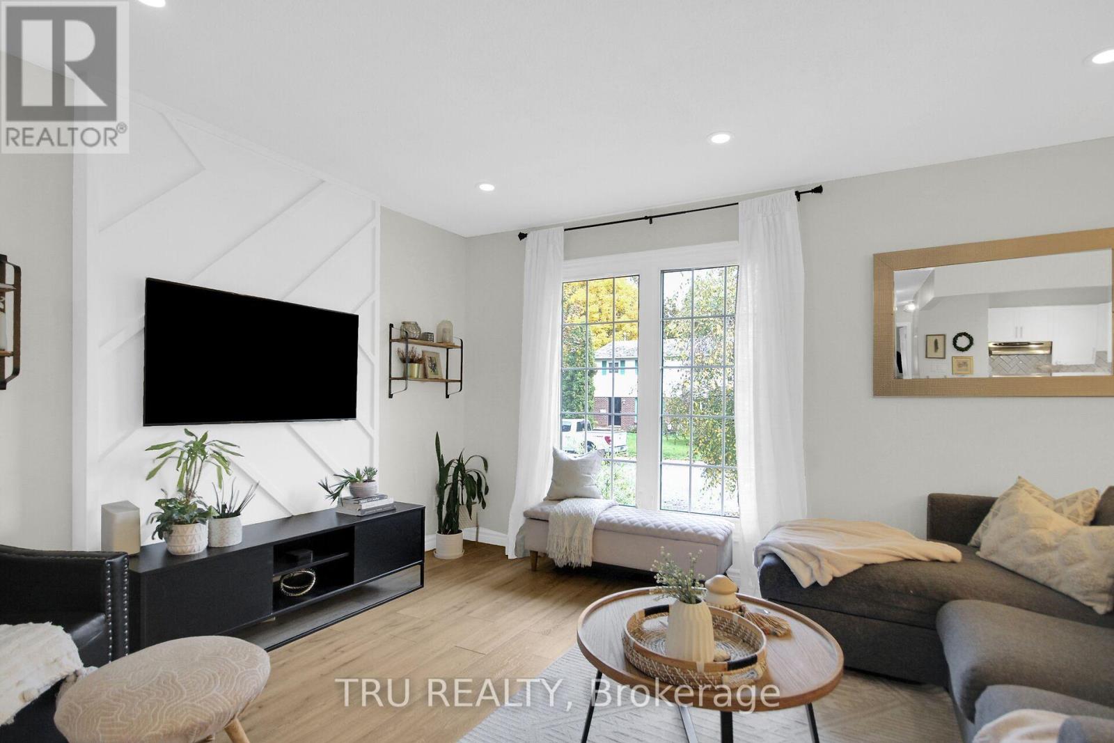 470 JOSEPH STREET - 12