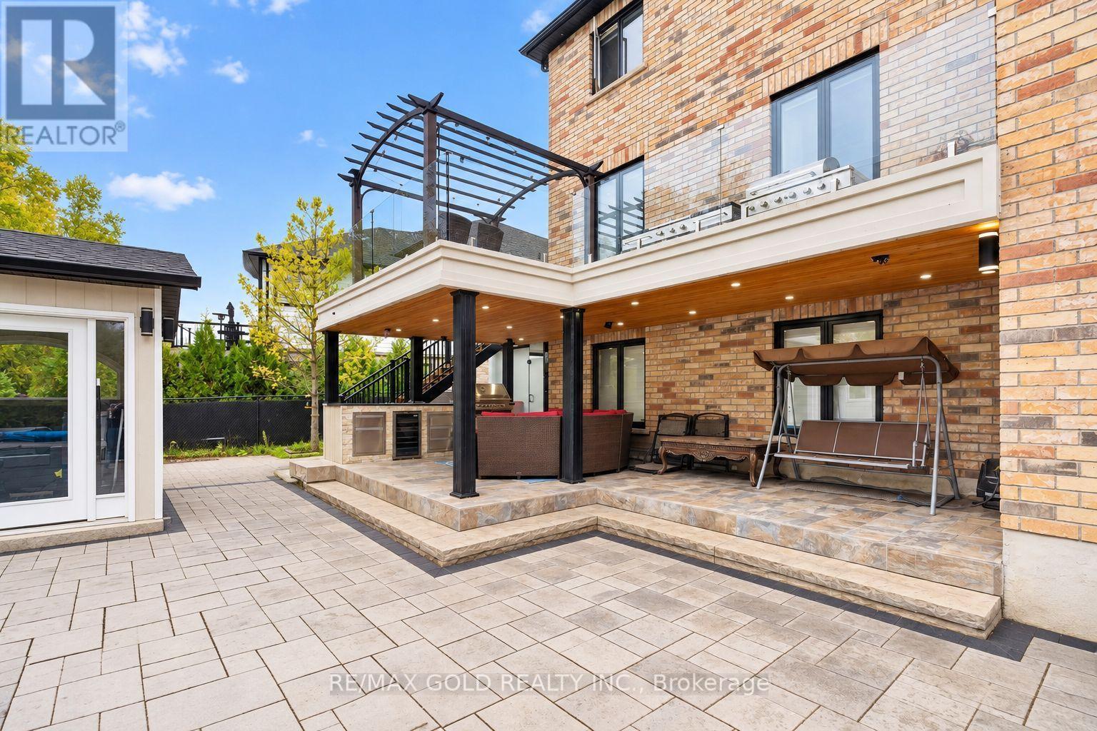 33 YOUNG COURT - Image 48