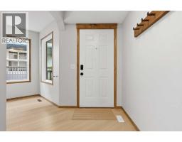 38 Chapman Close SE - photo 3