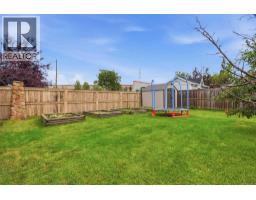 38 Chapman Close SE - photo 41