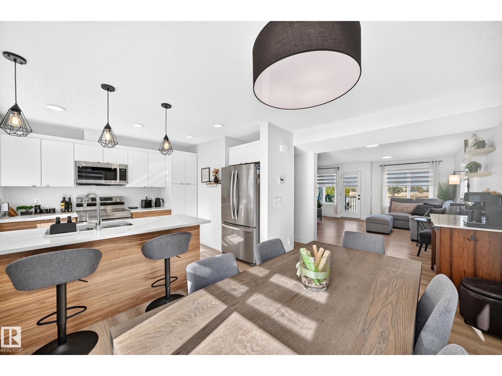 #70 16335 84 ST NW - 14