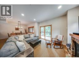 1003 Mountain View Road Unit# E, Rossland, BC V0G1Y0 Photo 14