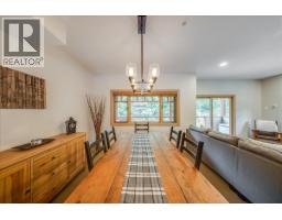 Full bathroom - 1003 Mountain View Road Unit# E, Rossland, BC V0G1Y0 Photo 11