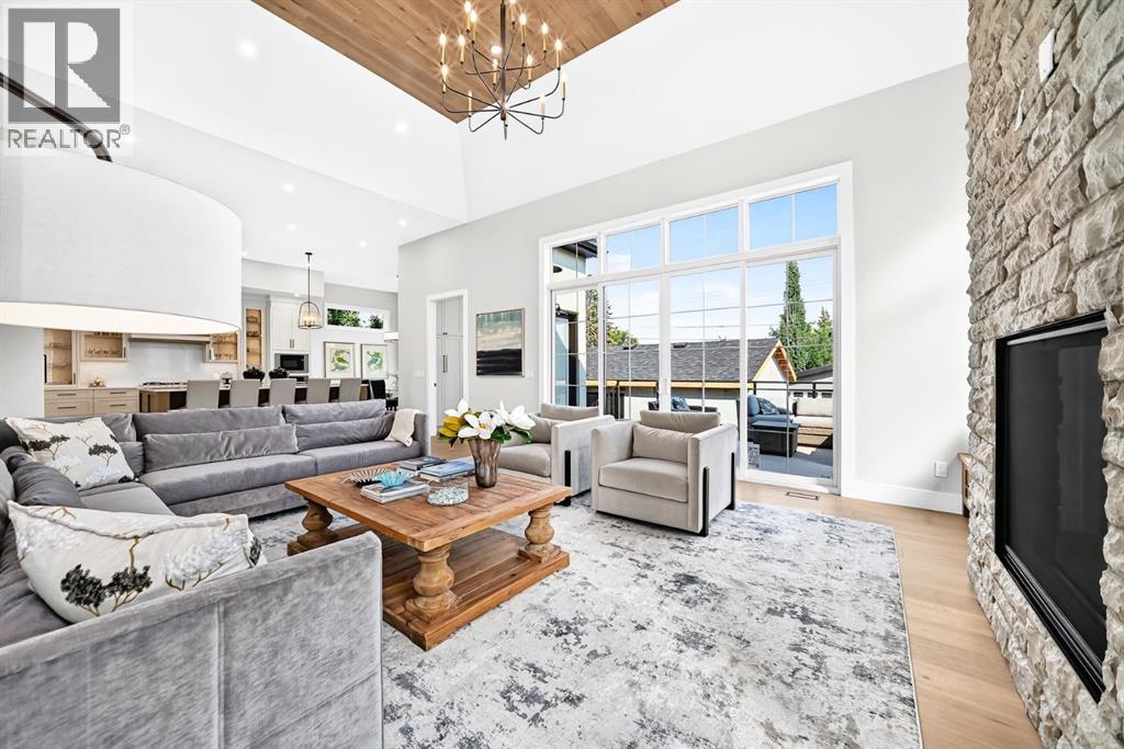 3743 36 Avenue SW - Image 9