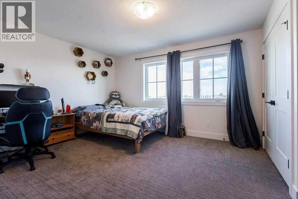 111072 RR#151 - 35
