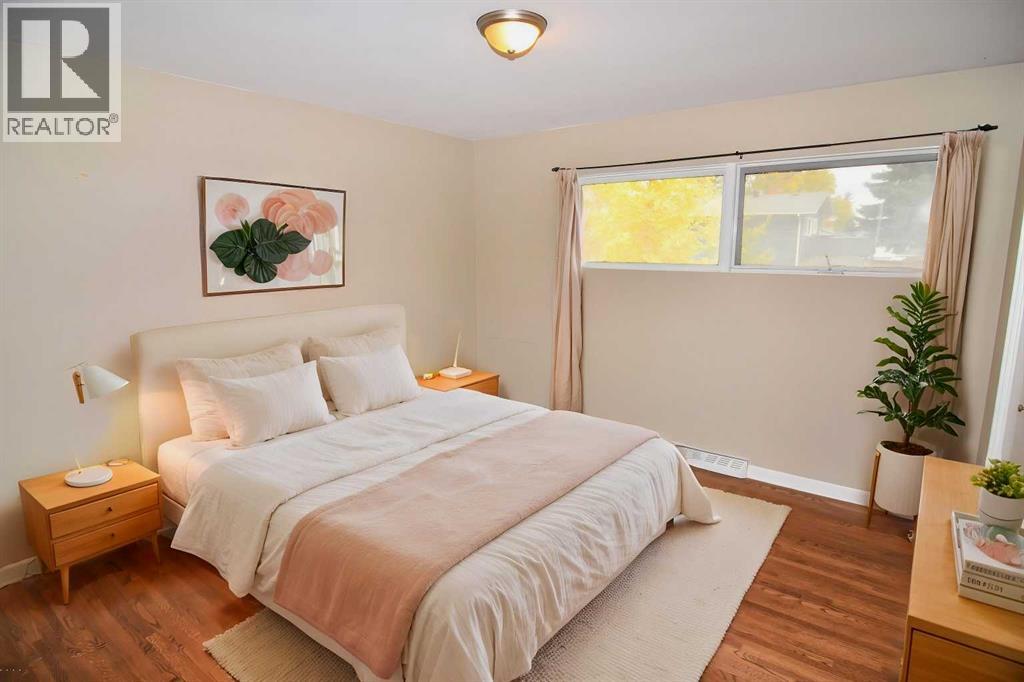 7 Fullerton Road SE - 11