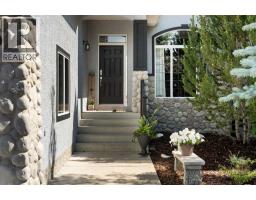 146 Discovery Ridge Way SW - photo 3