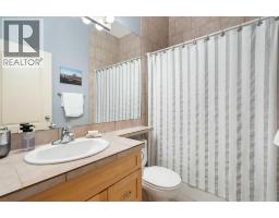 146 Discovery Ridge Way SW - photo 28