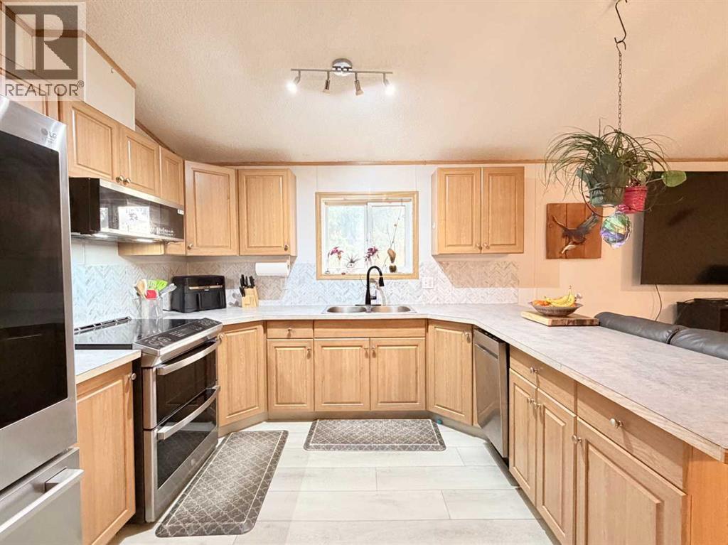 125 1 Avenue - Image 13