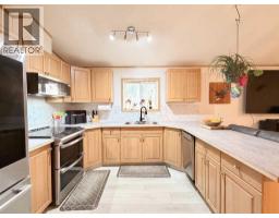 125 1 Avenue, Leslieville, AB T0M1H0 Photo 13