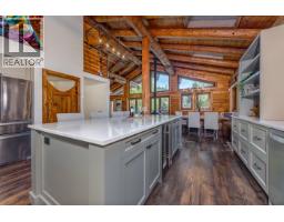6403 St Andrew's Way, Whistler, BC V8E0C7 Photo 10