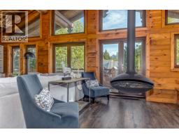 6403 St Andrew's Way, Whistler, BC V8E0C7 Photo 16