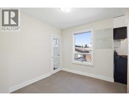 224 30 Avenue Ne, Calgary, AB T2E2C9 Photo 10