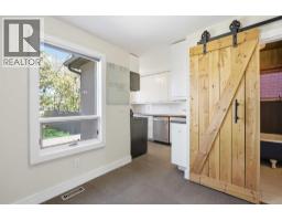 224 30 Avenue Ne, Calgary, AB T2E2C9 Photo 13