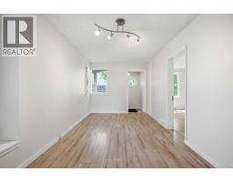 Den - 224 30 Avenue Ne, Calgary, AB T2E2C9 Photo 8