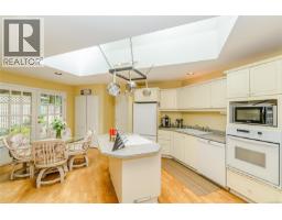 204 Cormorant Cres, Salt Spring, BC V8K1G8 Photo 14