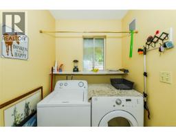 204 Cormorant Cres, Salt Spring, BC V8K1G8 Photo 27