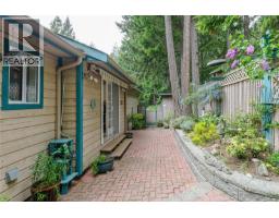 204 Cormorant Cres, Salt Spring, BC V8K1G8 Photo 32