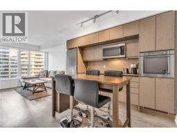 10 York Street Unit# 2713, Toronto, ON M5J0E1 Photo 14