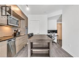 10 York Street Unit# 2713, Toronto, ON M5J0E1 Photo 8