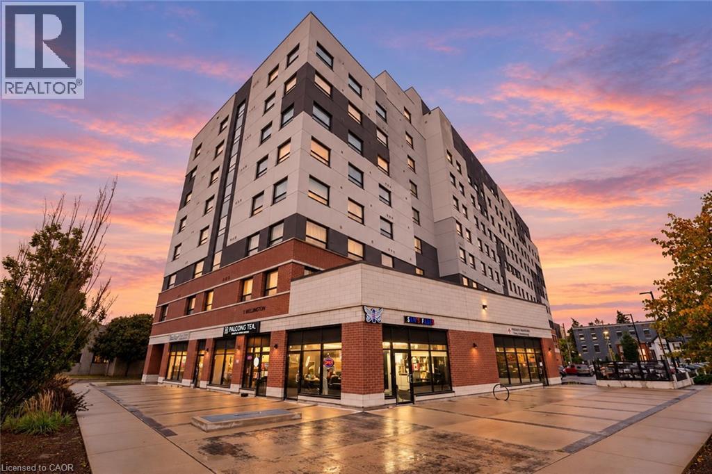 #207 1 WELLINGTON Street - 2