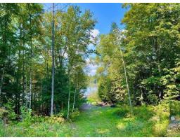 7 Ch. Foubert, La Peche, QC J0X1A0 Photo 47