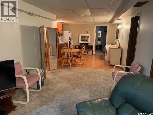422 MANNING LANE - 12