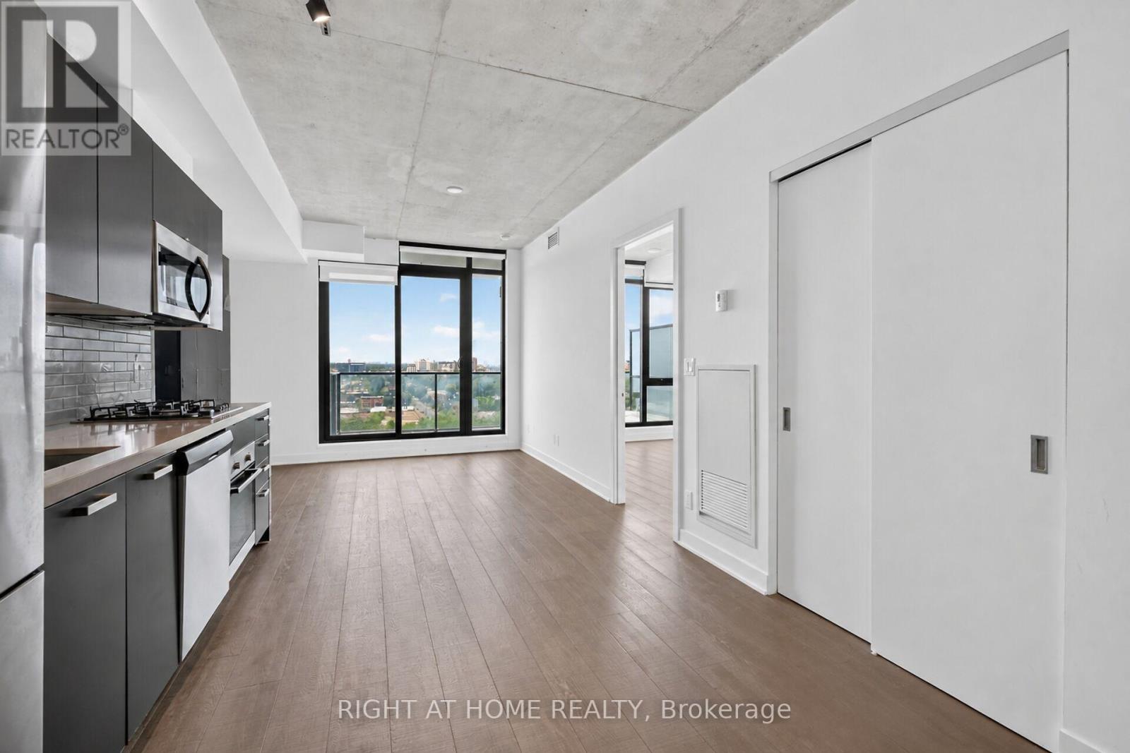 #6 203 CATHERINE STREET - Image 6