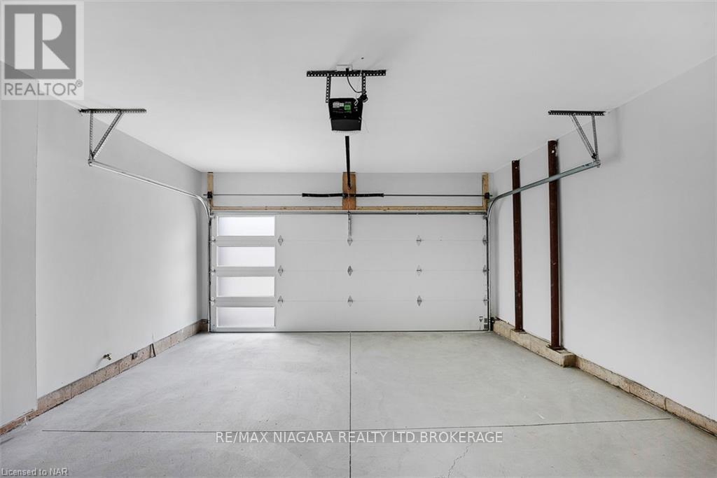 4552 Portage Road — photo 23