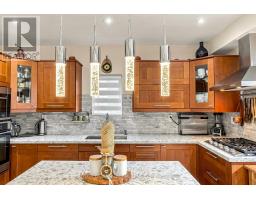 Study - 676 Vaughan Road, Toronto, ON M6E2Y6 Photo 11