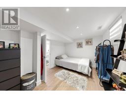 676 Vaughan Road, Toronto, ON M6E2Y6 Photo 35