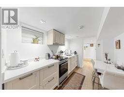 676 Vaughan Road, Toronto, ON M6E2Y6 Photo 32