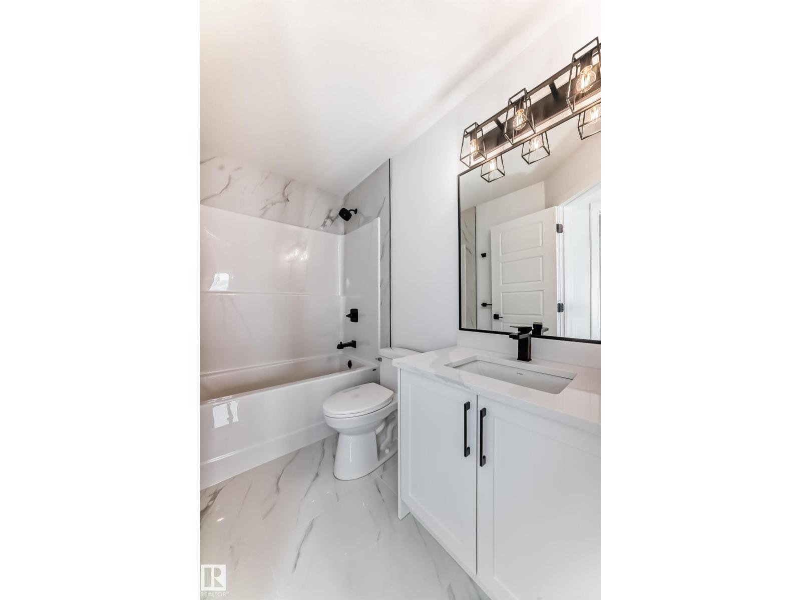 11519 & 11521 67 ST NW - 31