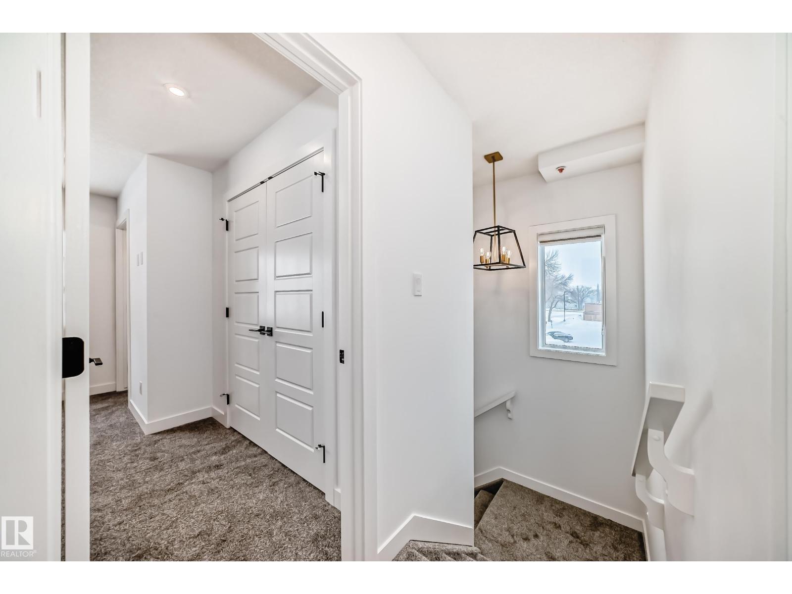 11519 & 11521 67 ST NW - 32