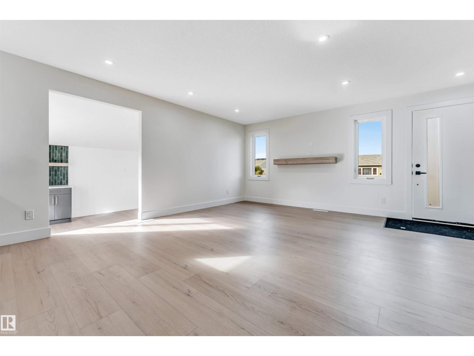 12811 135 ST NW - Image 18