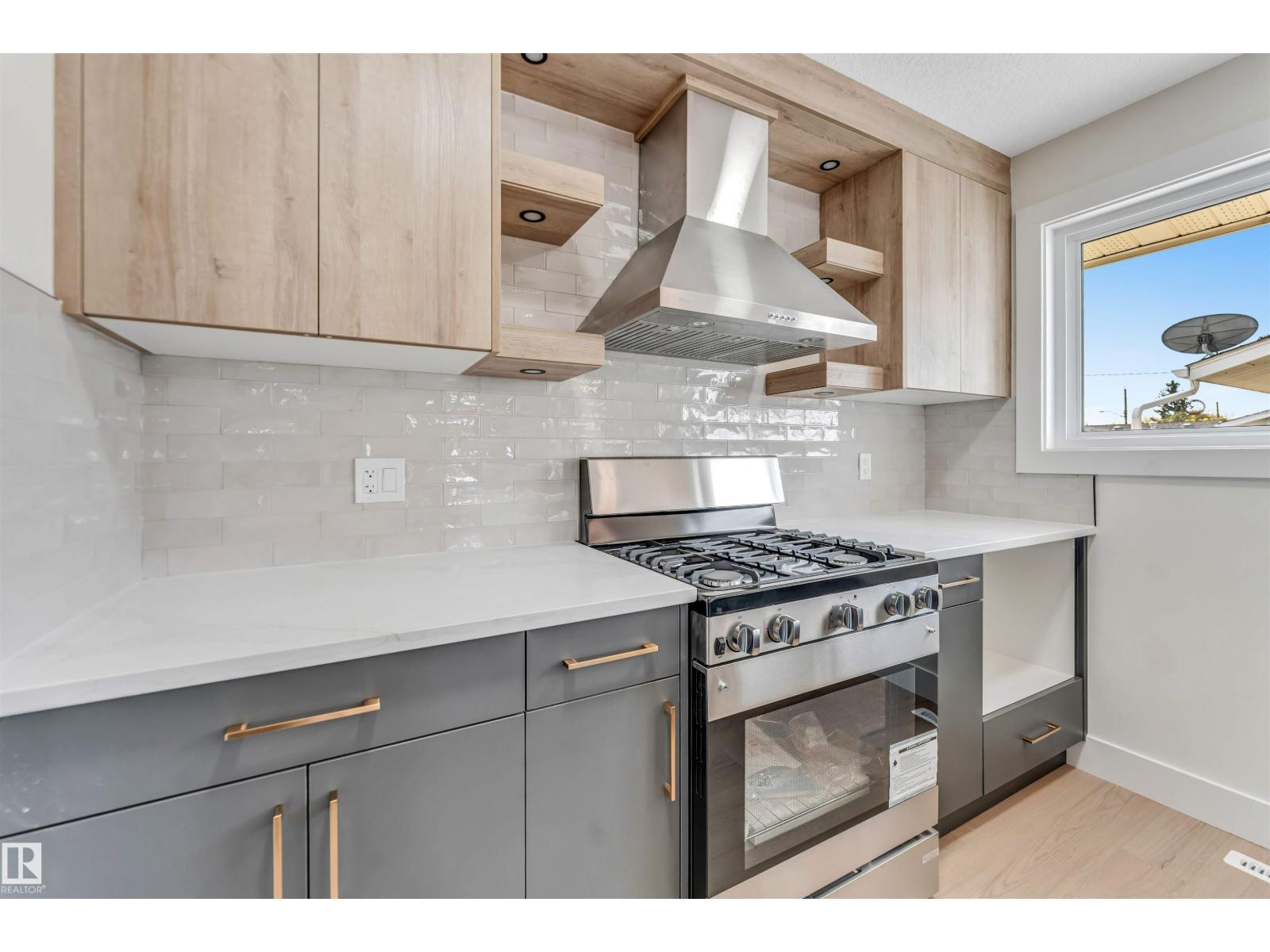 12811 135 ST NW - 25