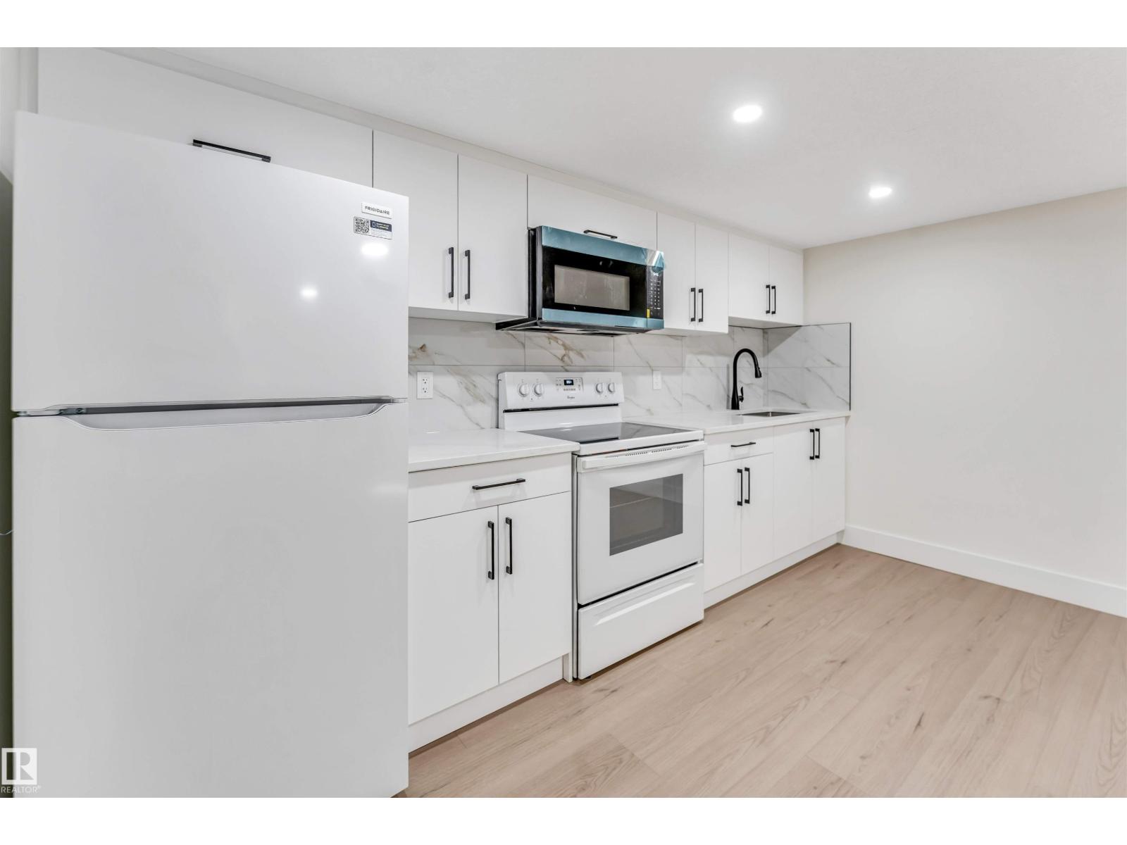 12811 135 ST NW - Image 40