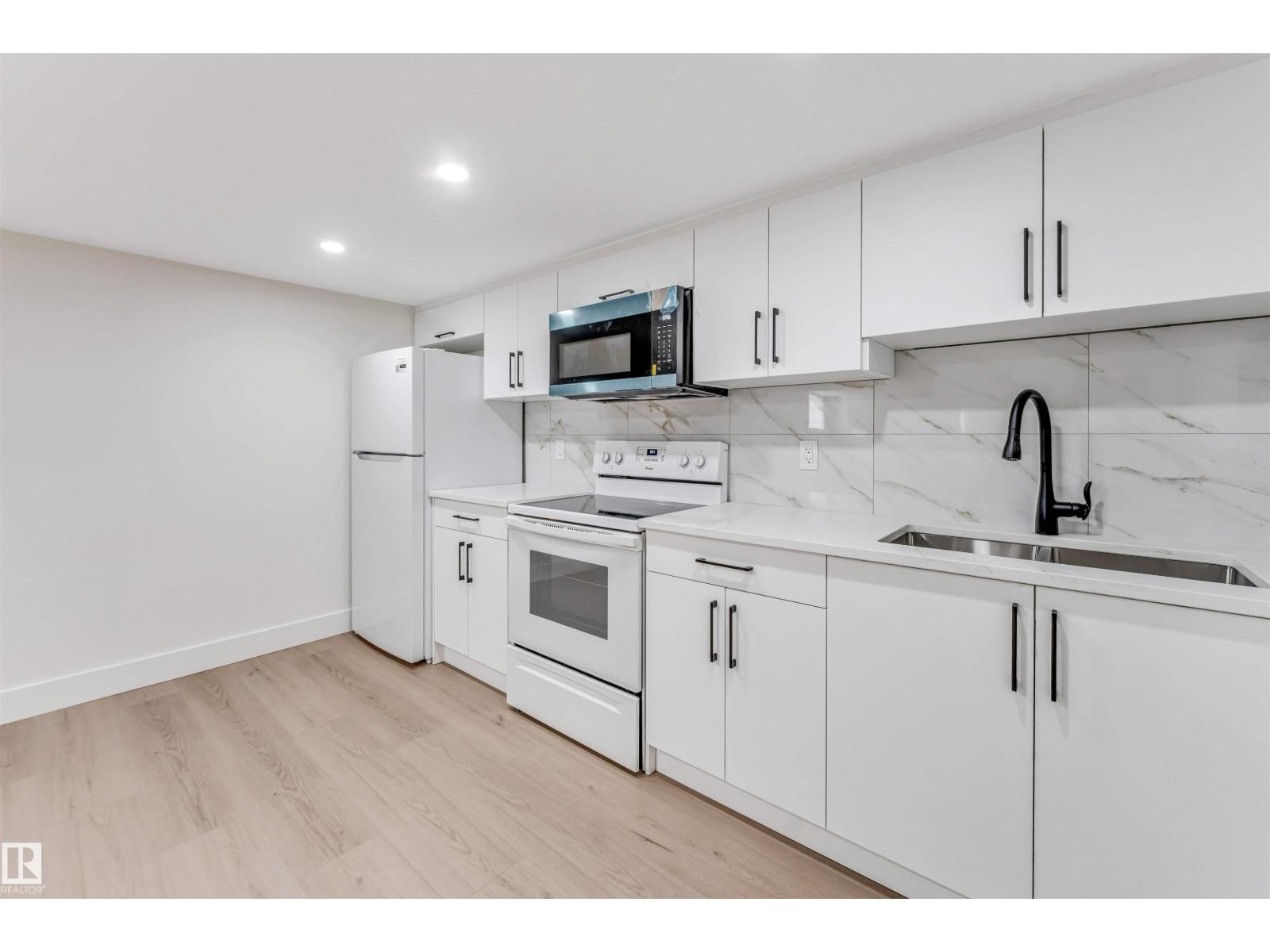 12811 135 ST NW - Image 41