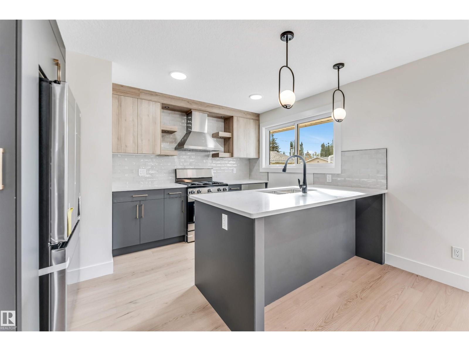 12811 135 ST NW - Image 23