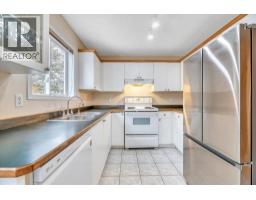 131 Hidden Way Nw, Calgary, AB T3A5S7 Photo 13