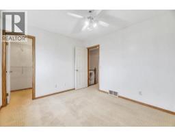 131 Hidden Way Nw, Calgary, AB T3A5S7 Photo 19